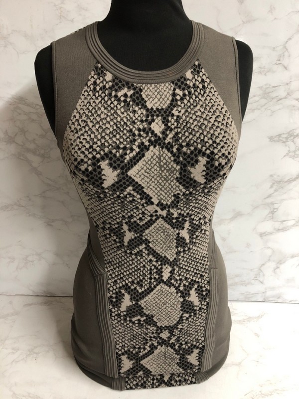 Lot 55  
            Nottingham SR5 - Delivery Only 

                
DIANE VON FURSTENBERG SNAKE PRINT DRESS IN GREY RAYON SIZE:S RRP:£350