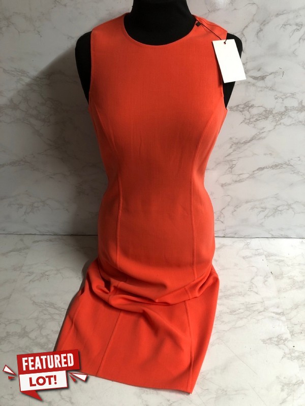 Lot 66  
            Nottingham SR5 - Delivery Only 

                
MICHAEL KORS SLEEVELESS SHEATH DRESS IN ORANGE LAINE SIZE:US/6 RRP:£905