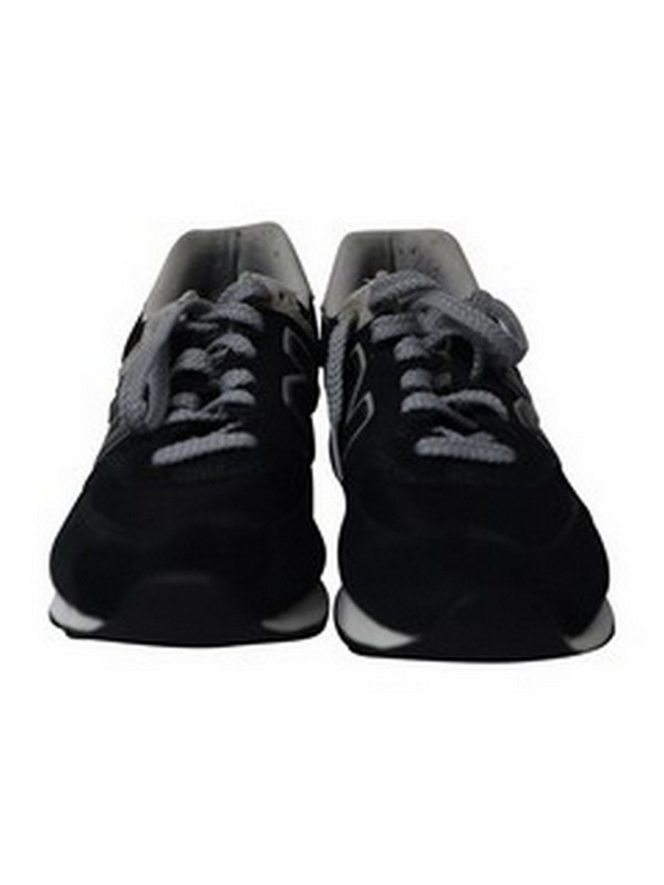 Lot 6  
            Nottingham SR5 - Delivery Only 

                
NEW BALANCE 574 CORE SNEAKERS IN BLACK SUEDE SIZE:US/8.5 RRP:£95