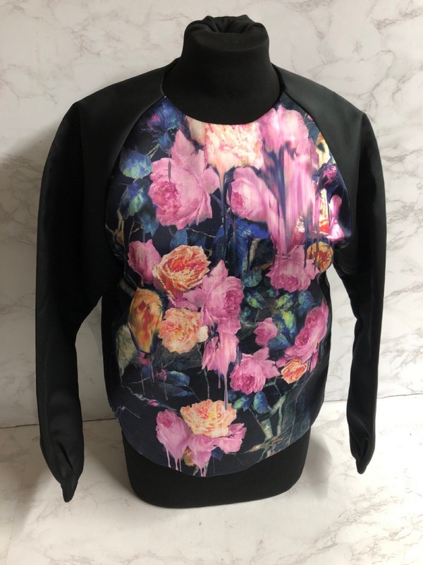 Lot 73  
            Nottingham SR5 - Delivery Only 

                
MSGM FLORAL SWEATER IN BLACK POLYESTER SIZE:XS RRP:£375