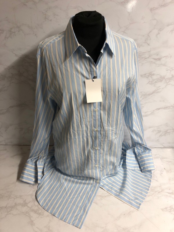 Lot 96  
            Nottingham SR5 - Delivery Only 

                
MSGM STRIPED BUTTON FRONT SHIRT DRESS IN BLUE COTTON SIZE:US/8 RRP:£345