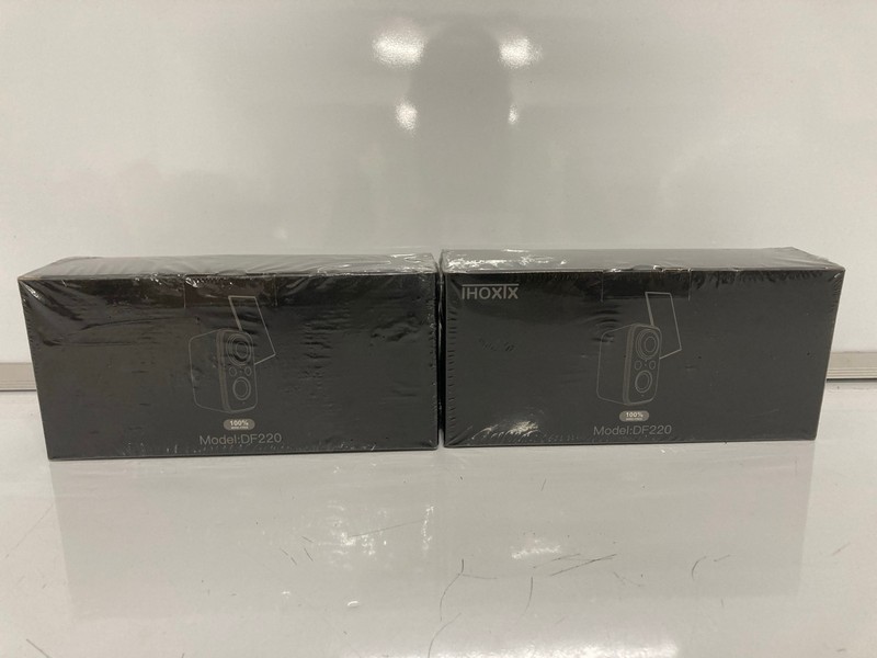 Lot 114  
            Nottingham SR7 - Delivery Only 

                
2 X IHOXIX OUTDOOR SECURITY CAMERAS MODEL: DF220 (SEALED)