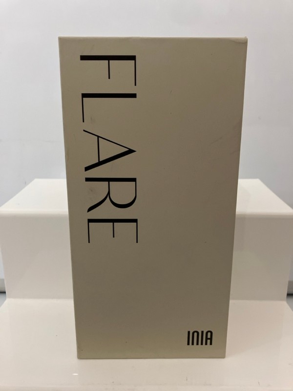 Lot 17  
            Nottingham SR7 - Delivery Only 

                
INIA FLARE SKIN REJUVENATION BEAUTY DEVICE