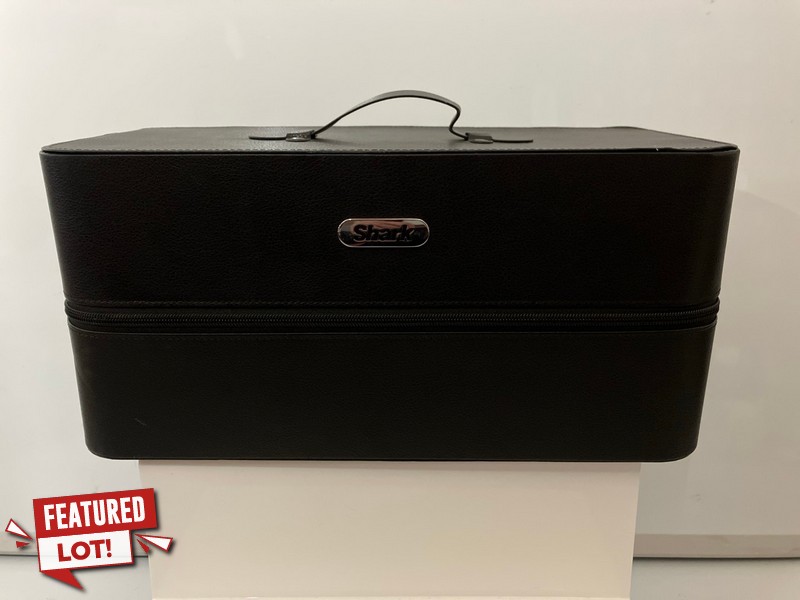 Lot 30  
            Nottingham SR7 - Delivery Only 

                
SHARK FLEXSTYLE HAIR STYLER AND DRYER MODEL: HD400UK ORIGINAL RRP: £269.99