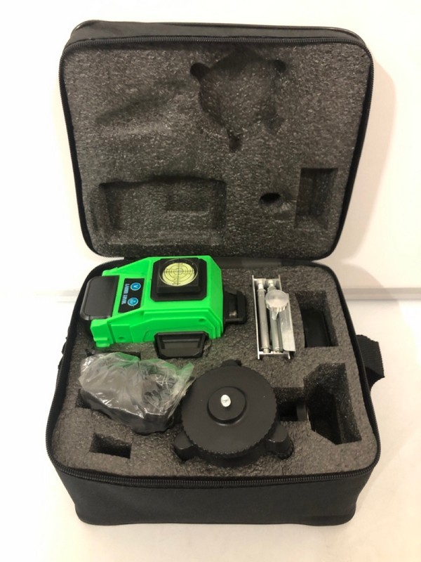 Lot 322  
            Nottingham SR7 - Delivery Only 

                
LASER LEVEL KIT 3D / 4D