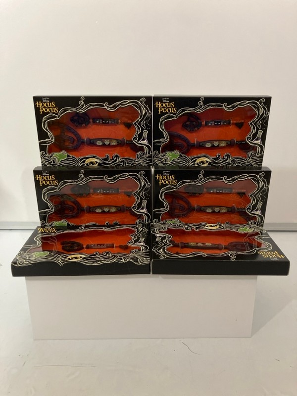 Lot 577  
            Nottingham SR7 - Delivery Only 

                
6 X DISNEY HOCUS POCUS COLLECTIBLE KEY SETS (SEALED)