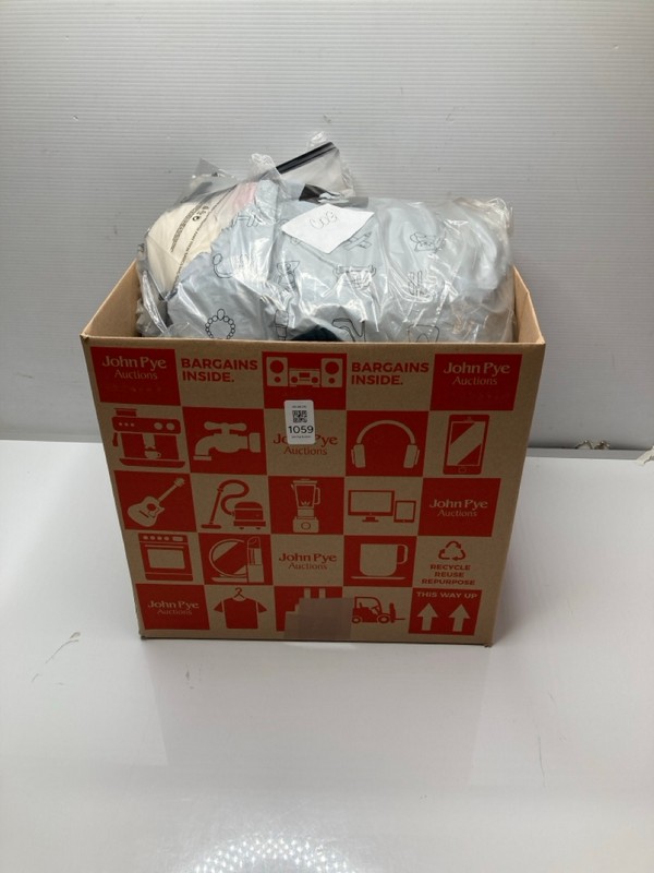 Lot 1059  
            Nottingham SR9 - Delivery Only 

                
BOX OF CLOTHING ITEMS IN VARIOUS SIZES AND DESIGNS