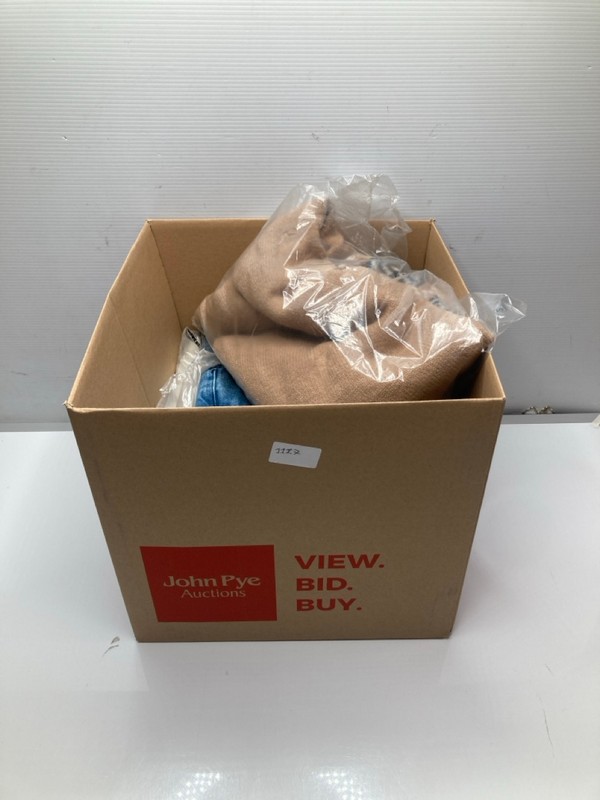 Lot 1117  
            Nottingham SR9 - Delivery Only 

                
BOX OF CLOTHING ITEMS IN VARIOUS SIZES AND DESIGNS