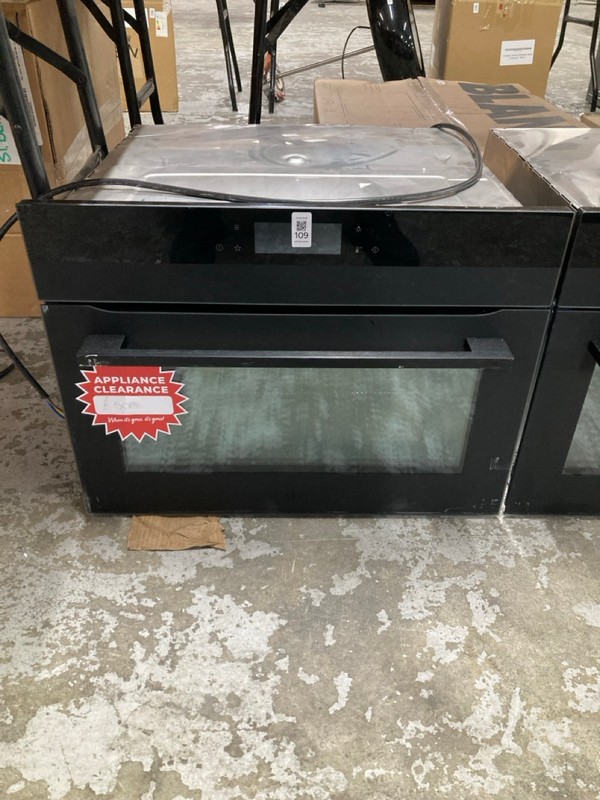 Lot 109  
            Nottingham SR1 - Delivery or Collection 

                
AEG BUILT IN MICROWAVE OVEN - MODEL - KMK565060B - ORIGINAL RRP - £499.99