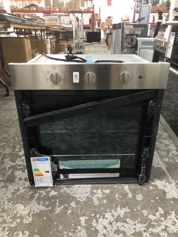Lot 176  
            Nottingham SR1 - Delivery or Collection 

                
HOTPOINT BUILT-IN SINGLE OVEN MODEL: DFW5530IXUK