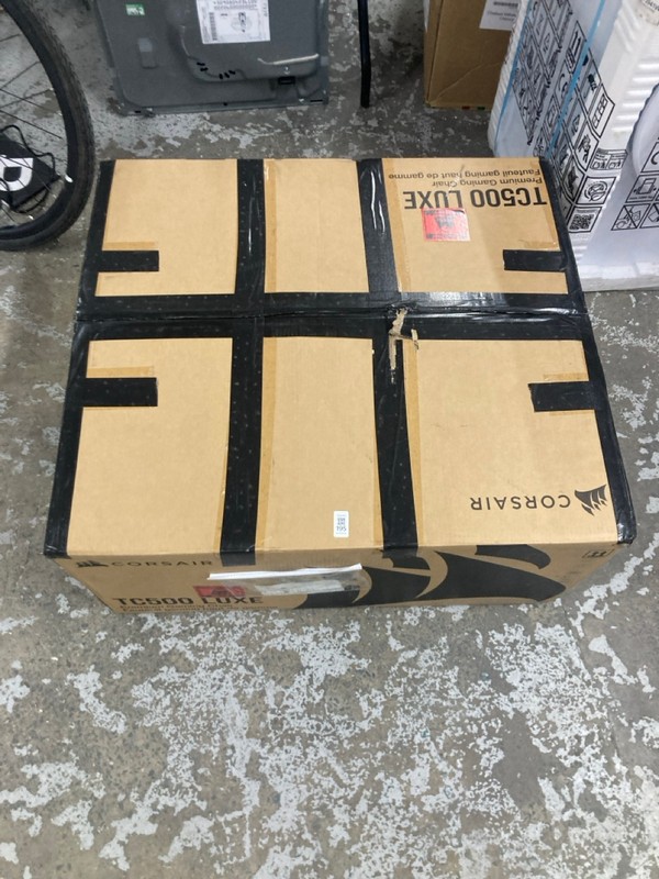 Lot 195  
            Nottingham SR1 - Delivery or Collection 

                
CORSAIR TC500 LUXE PREMIUM GAMING CHAIR