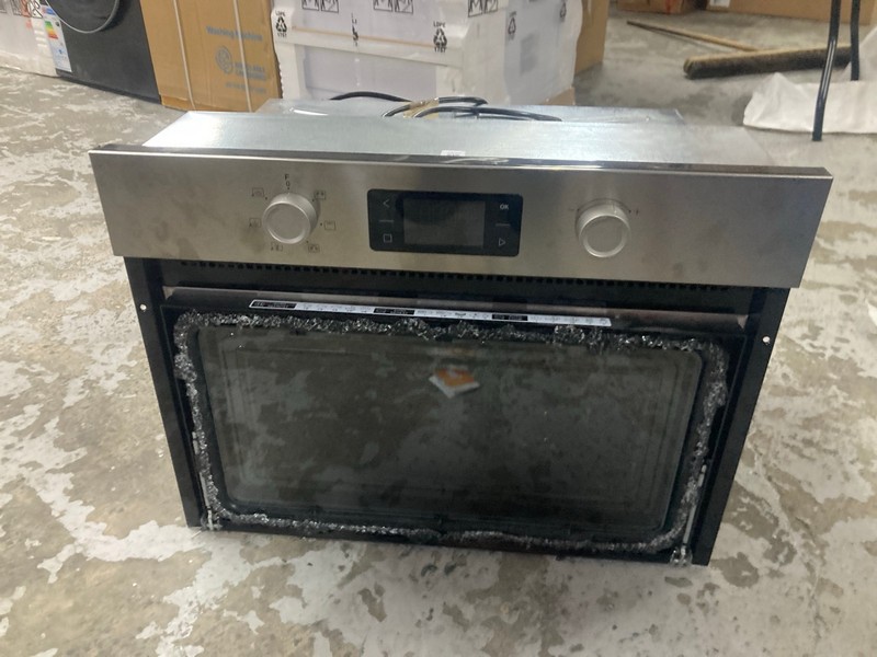Lot 200  
            Nottingham SR1 - Delivery or Collection 

                
INDESIT BUILT-IN MICROWAVE WITH GRILL MODEL: IP 252R XUK