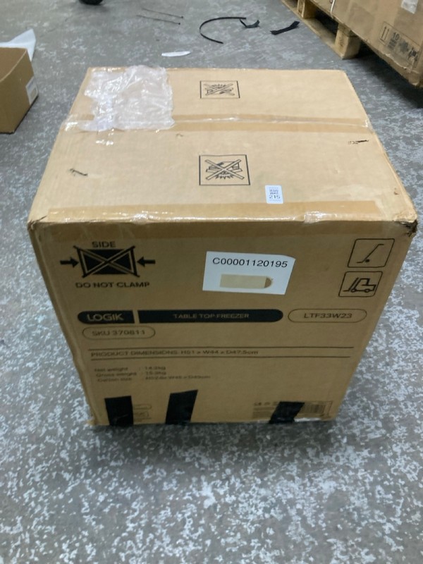 Lot 215  
            Nottingham SR1 - Delivery or Collection 

                
2 X VARIOUS KITCHEN APPLIANCES INC. ABODE 55CM WIDE FREESTANDING UNDERCOUNTER FRE...