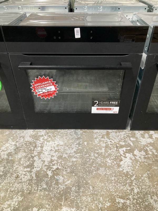 Lot 83  
            Nottingham SR1 - Delivery or Collection 

                
AEG BUILT-IN SINGLE OVEN - MODEL. BSK778380T - RRP:£567.99