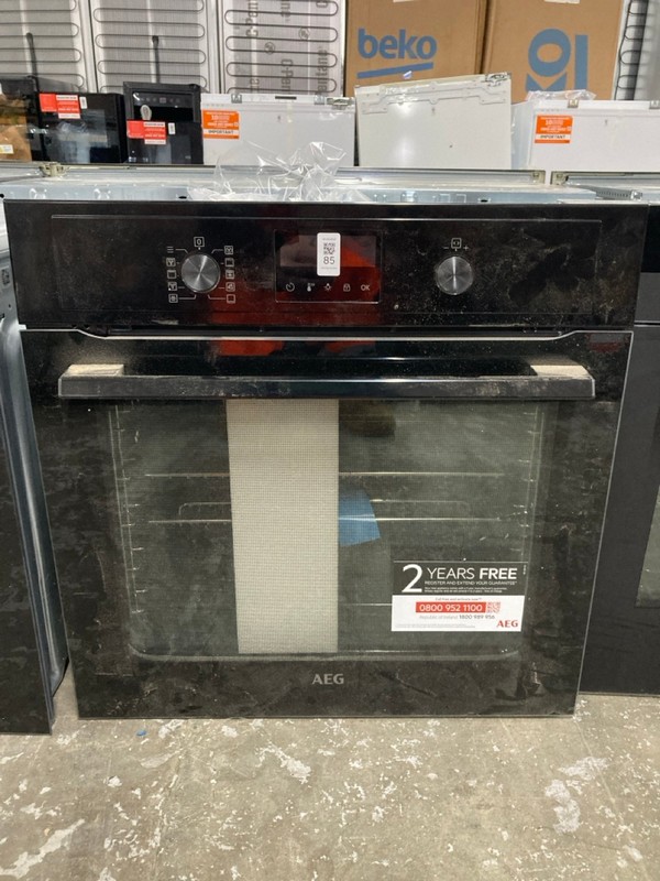 Lot 85  
            Nottingham SR1 - Delivery or Collection 

                
AEG BUILT-IN SINGLE OVEN - MODEL. BPX535061B - RRP£499.99