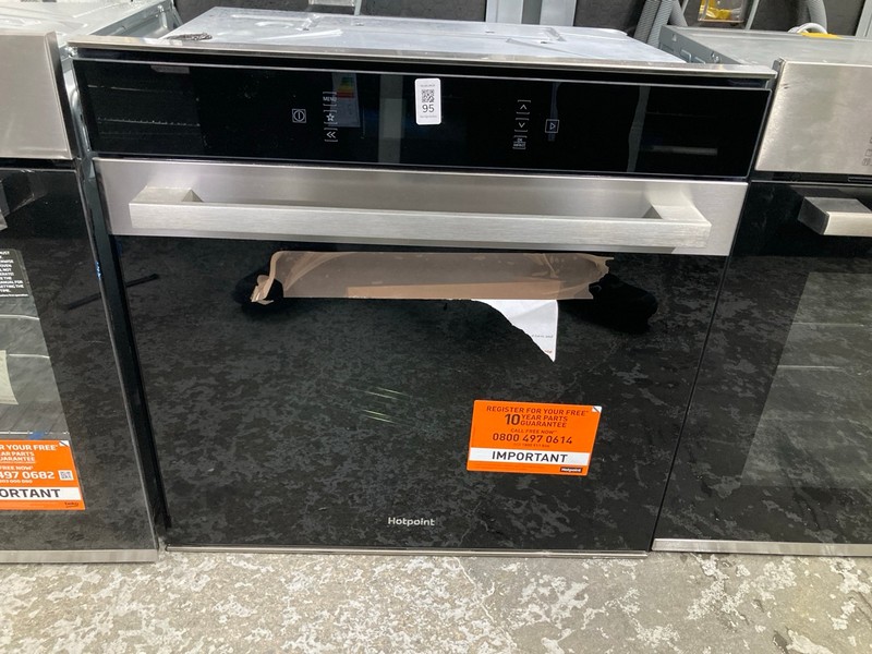 Lot 95  
            Nottingham SR1 - Delivery or Collection 

                
HOTPOINT BUILT IN SINGLE OVEN - MODEL. FXQP6 - RRP£329.99