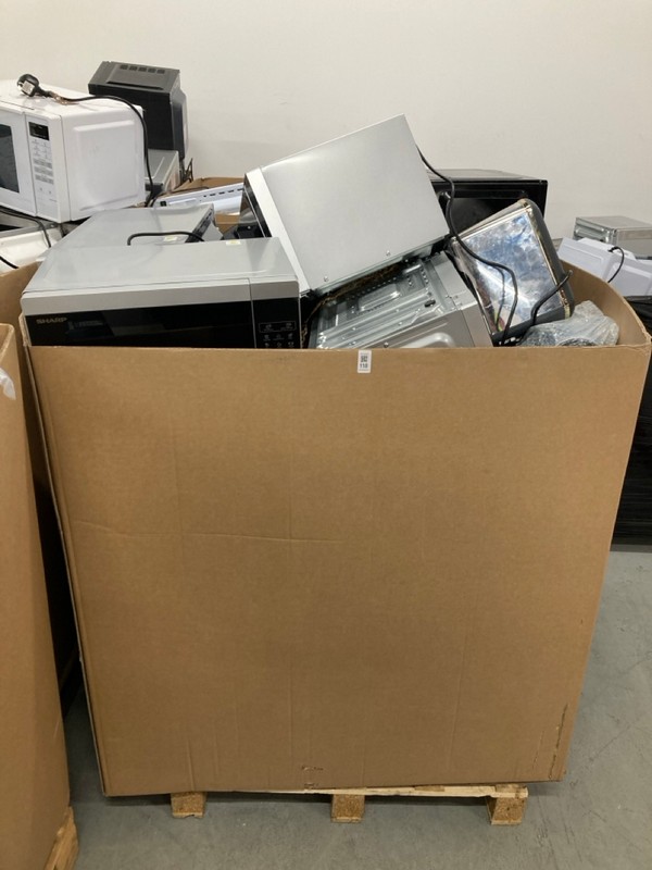 Lot 118  
            Nottingham SR8 - Collection Only 

                
PALLET OF MICROWAVES INC VARIOUS BRANDS - COLLECTION ONLY