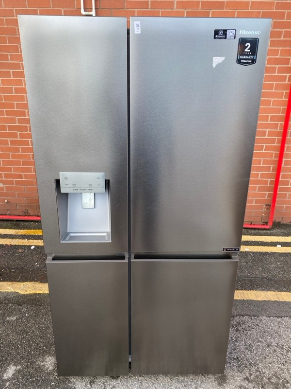 Lot 13  
            Nottingham SR8 - Delivery Or Collection 

                
HISENSE PUREFLAT INFINITE FREESTANDING AMERICAN FRIDGE FREEZER MODEL: RS818N4TIE ...
