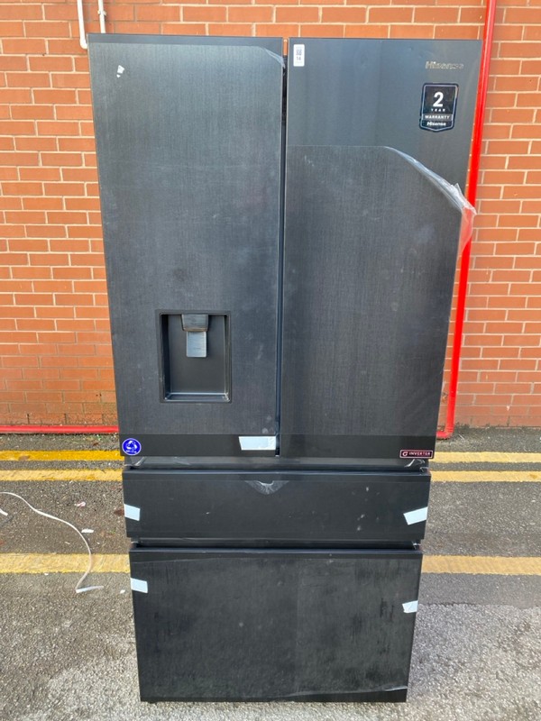Lot 14  
            Nottingham SR8 - Delivery Or Collection 

                
HISENSE PUREFLAT FREESTANDING AMERICAN FRIDGE FREEZER MODEL: RF540N4WFE RRP £899