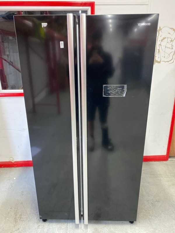 Lot 30  
            Nottingham SR8 - Delivery Or Collection 

                
KENWOOD FREESTANDING AMERICAN FRIDGE FREEZER MODEL: KSBSB23 RRP £499