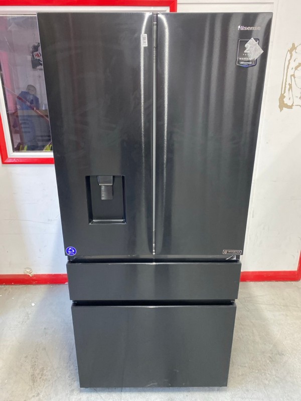 Lot 36  
            Nottingham SR8 - Delivery Or Collection 

                
HISENSE PUREFLAT FREESTANDING AMERICAN FRIDGE FREEZER MODEL: RF540N4WFE RRP £899