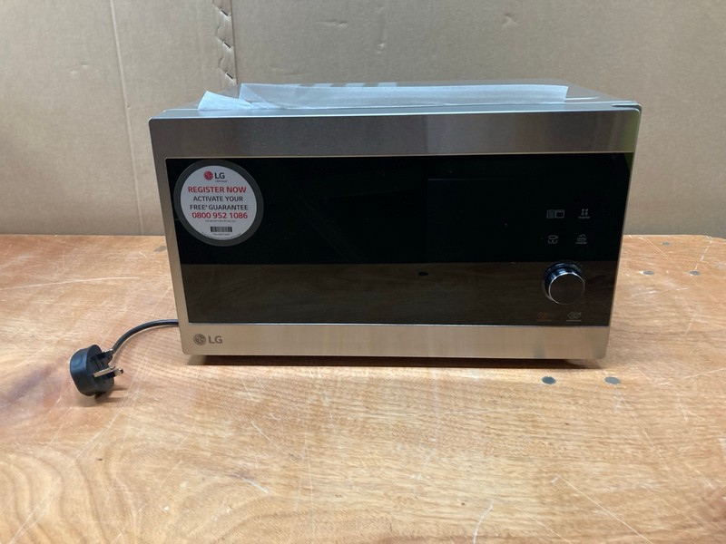 Lot 59  
            Nottingham SR8 - Delivery Or Collection 

                
LG SMART INVERTER 23L MH6336GIB MICROWAVE OVEN