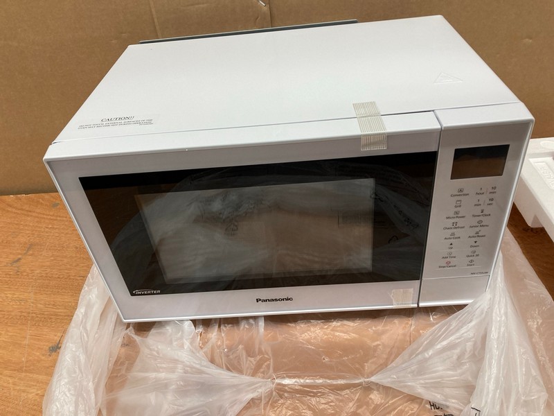 Lot 61  
            Nottingham SR8 - Delivery Or Collection 

                
PANASONIC CONVECTION/ GRILL NN-CT55JW MICROWAVE OVEN