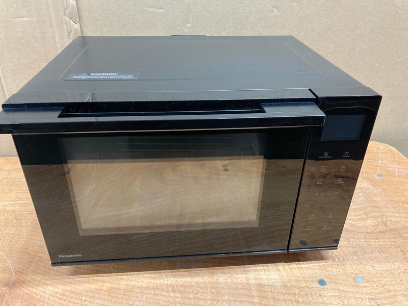 Lot 65  
            Nottingham SR8 - Delivery Or Collection 

                
PANASONIC 3 IN 1 NN-DF38PB COMBINATION MICROWAVE OVEN