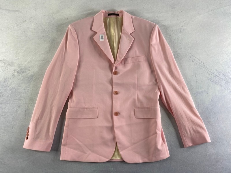 Lot 100  
            Nottingham Prem - Delivery Only 

                
PAUL SMITH MENS 2 BUTTON JACKET.SIZE 38/6R  MADE FROM 100% WOOL