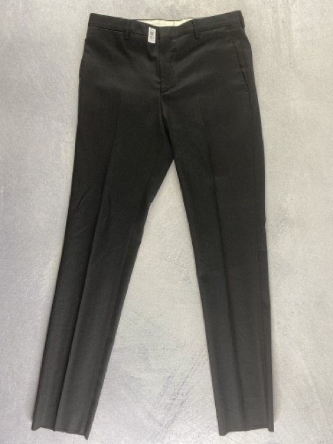 Lot 151  
            Nottingham Prem - Delivery Only 

                
PAUL SMITH MENS TROUSER. SIZE 38/6R MADE FROM 100% WOOL