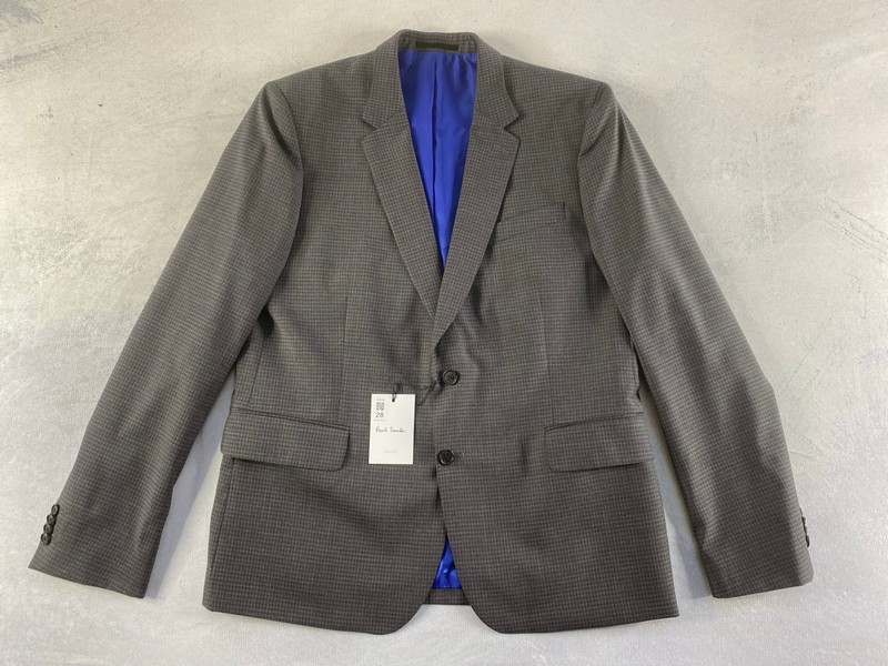 Lot 28  
            Nottingham Prem - Delivery Only 

                
PAUL SMITH MENS 2 BUTTON JACKET.SIZE 44/54 MADE FROM 100% WOOL