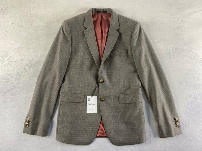 Lot 34  
            Nottingham Prem - Delivery Only 

                
PAUL SMITH MENS 2 BUTTON JACKET.SIZE 38/6R MADE FROM 100% WOOL