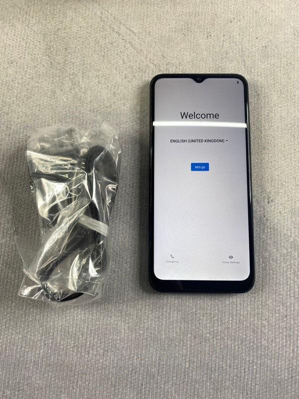 Lot 371  
            Nottingham Prem - Delivery Only 

                
NOKIA C32 64GB SMARTPHONE IN GREEN.  [JPTN48394]