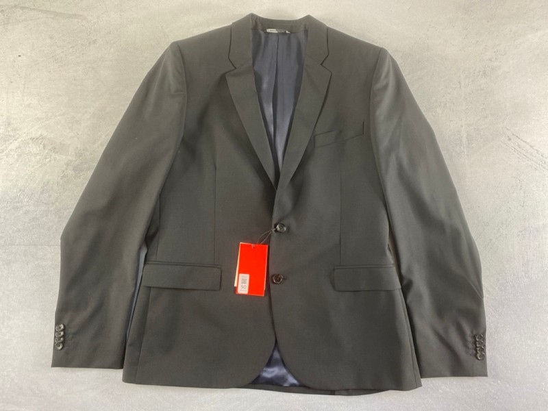 Lot 50  
            Nottingham Prem - Delivery Only 

                
PAUL SMITH MENS 2 BUTTON JACKET.SIZE 42/52