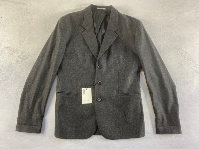 Lot 55  
            Nottingham Prem - Delivery Only 

                
PAUL SMITH MENS 2 BUTTON JACKET.SIZE 38