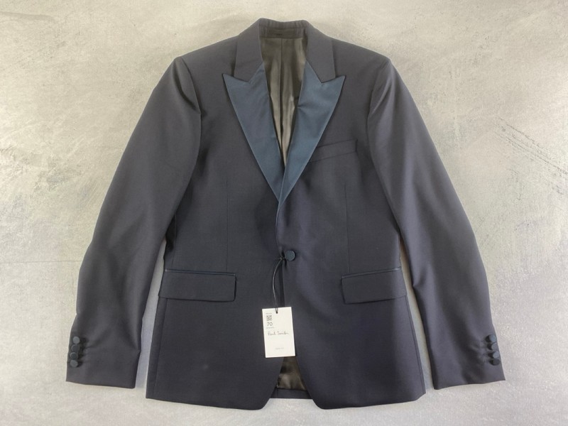Lot 70  
            Nottingham Prem - Delivery Only 

                
PAUL SMITH MENS 2 BUTTON JACKET.SIZE R38