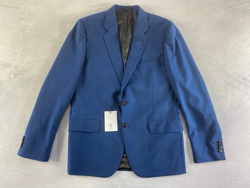 Lot 83  
            Nottingham Prem - Delivery Only 

                
PAUL SMITH MENS 2 BUTTON JACKET.SIZE 42/52