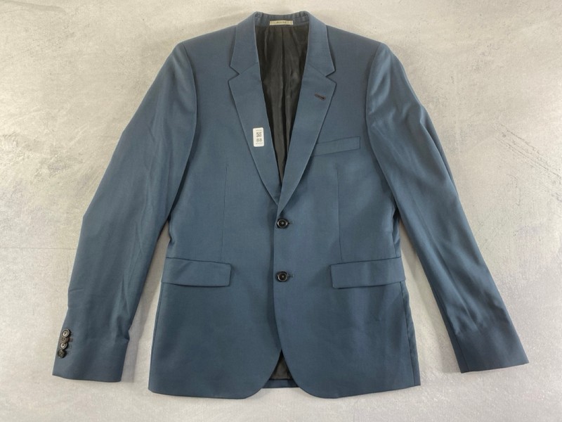 Lot 88  
            Nottingham Prem - Delivery Only 

                
PAUL SMITH MENS 2 BUTTON JACKET.SIZE 38 MADE FROM 100% WOOL
