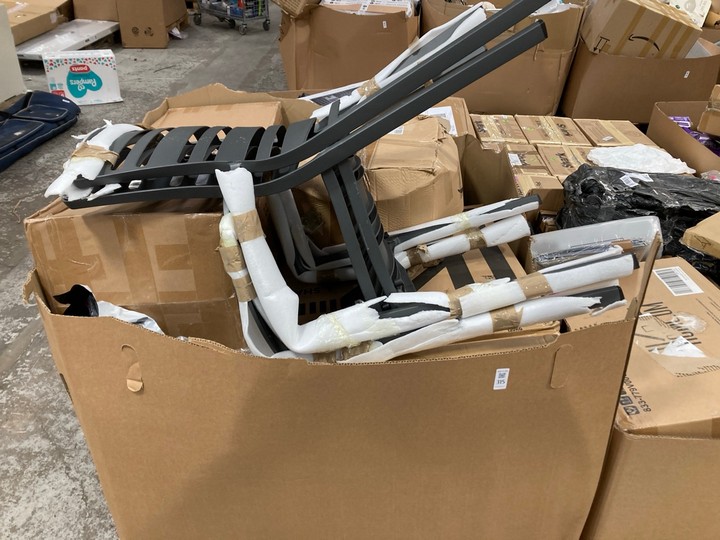 Lot 315  
            Marchington SR17 - Delivery or Collection 

                
PALLET OF ASSORTED ITEMS TO INCLUDE PACK OF 2 VOYAGER CAMPING CHAIRS: LOCATION - ...