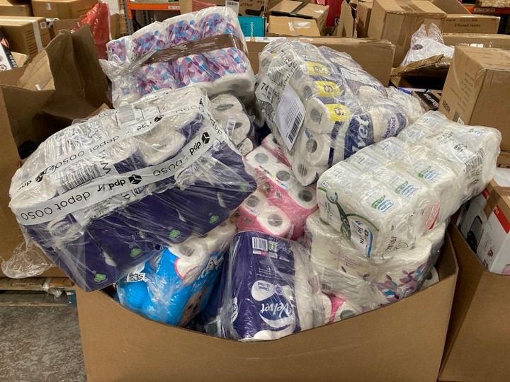 Lot 332  
            Marchington SR17 - Delivery or Collection 

                
PALLET OF ASSORTED TOILET TISSUE TO INCLUDE A QTY OF ANDREX TOILET TISSUE: LOCATI...