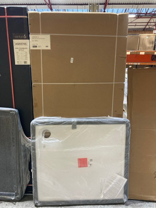 Lot 1151  
            Marchington SR18 - Collection 

                
(COLLECTION ONLY) CLEAR GLASS SILVER FRAMED 900 X 1850MM BIFOLD SHOWER DOOR WITH ...