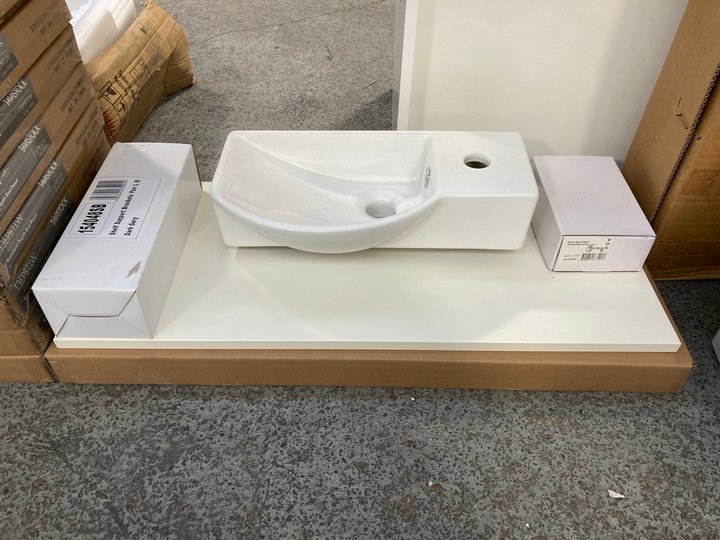 Lot 1157  
            Marchington SR18 - Collection 

                
(COLLECTION ONLY) LINEN WHITE 820 X 355MM COUNTERTOP WITH GREY SHELF SUPPORT BRAC...