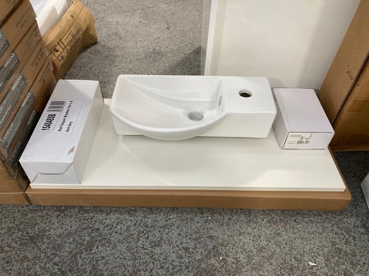Lot 1161  
            Marchington SR18 - Collection 

                
(COLLECTION ONLY) LINEN WHITE 820 X 355MM COUNTERTOP WITH GREY SHELF SUPPORT BRAC...