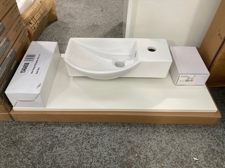 Lot 1164  
            Marchington SR18 - Collection 

                
(COLLECTION ONLY) LINEN WHITE 820 X 355MM COUNTERTOP WITH GREY SHELF SUPPORT BRAC...