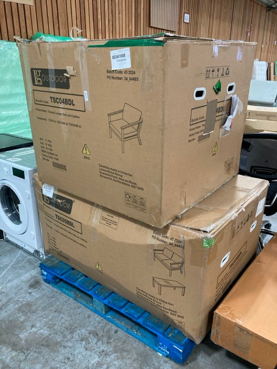 Lot 319  
            Marchington SR10 - Delivery or Collection 

                
LG OUTDOOR TUSCANY 4 SEATER OUTDOOR LOUNGE SET - ORIGINAL RRP £1598: LOCATION - A5