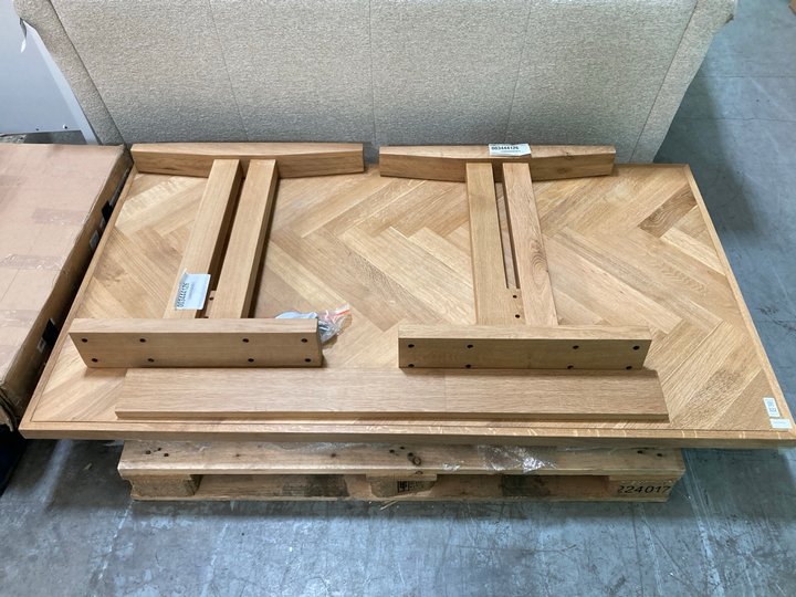 Lot 322  
            Marchington SR10 - Delivery or Collection 

                
JOHN LEWIS & PARTNERS ESTATE DINING TABLE - ORIGINAL RRP £998: LOCATION - A4