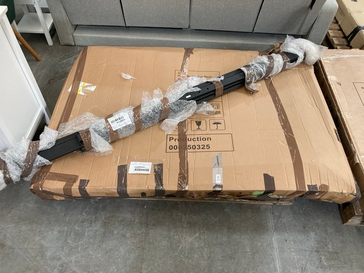 Lot 373  
            Marchington SR10 - Delivery or Collection 

                
JOHN LEWIS & PARTNERS DORM KING SIZE BED IN BLACK - ORIGINAL RRP £299: LOCATION - A3