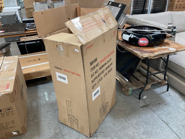 Lot 405  
            Marchington SR10 - Delivery or Collection 

                
SET OF 2 WAVE DINING CHAIR FRAMES IN NATURAL: LOCATION - A2