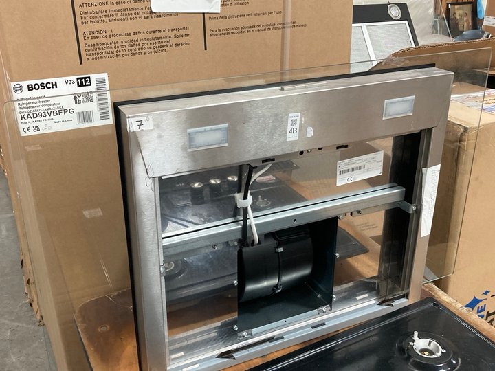 Lot 413  
            Marchington SR10 - Delivery or Collection 

                
BOSCH SERIES 2 90CM CHIMNEY COOKER HOOD: LOCATION - A2