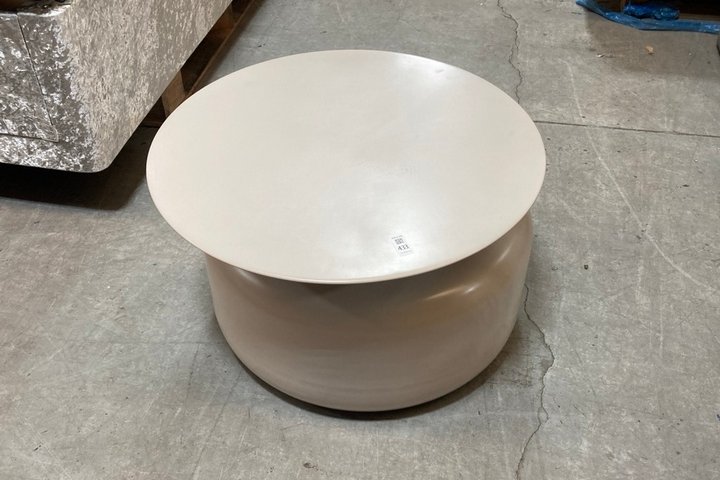 Lot 433  
            Marchington SR10 - Delivery or Collection 

                
NEXT ZURI METAL COFFEE TABLE IN BEIGE ORIGINAL RRP: £299: LOCATION - A2